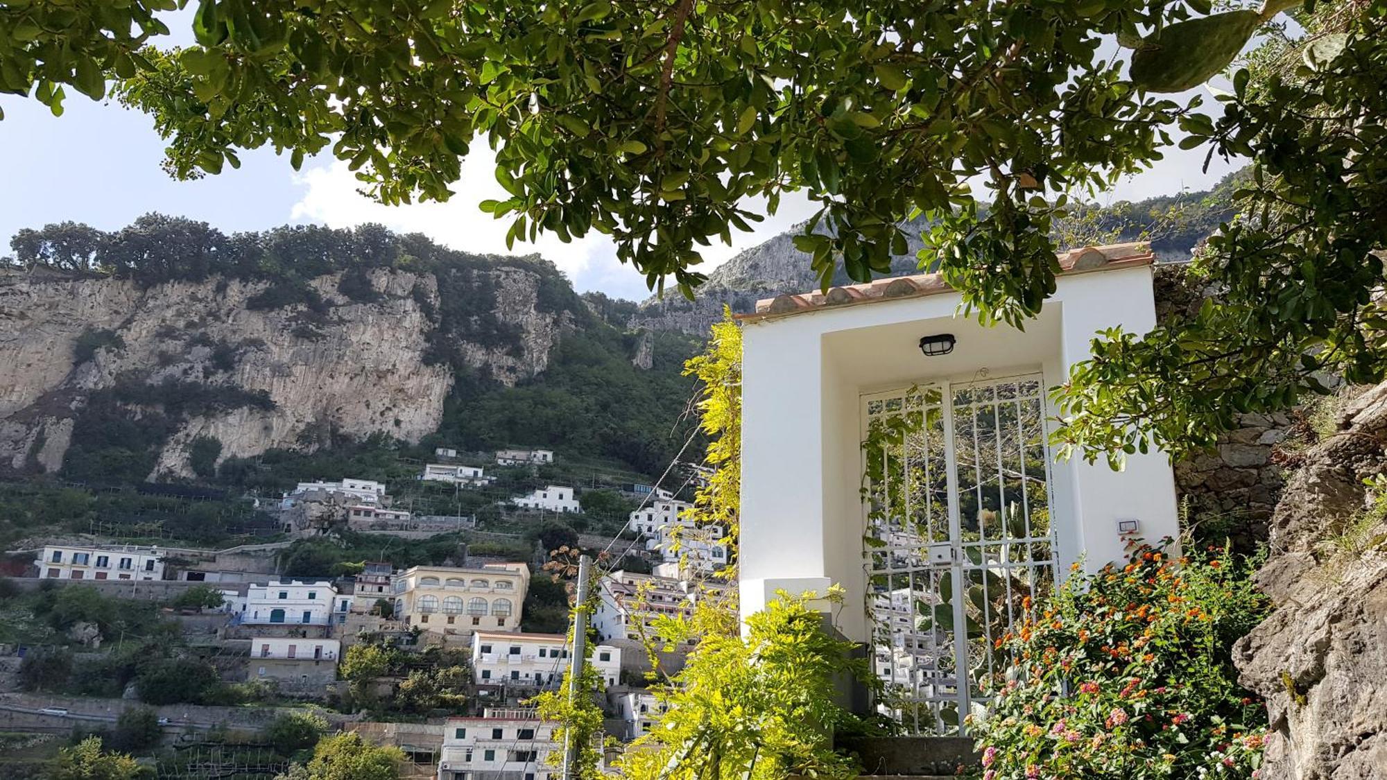 Al Poggio Antico Aparthotel Amalfi Exterior photo
